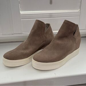 Steve Madden Tan Suede Ankle Booties EUC❤️ worn once